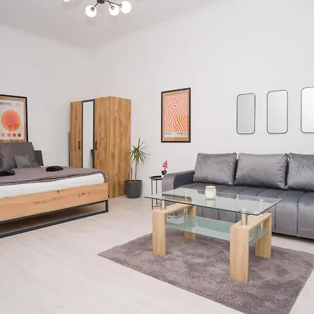 Luxapartment I Sturova كَشّا